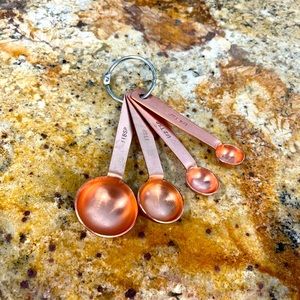 Copper measuring spoons